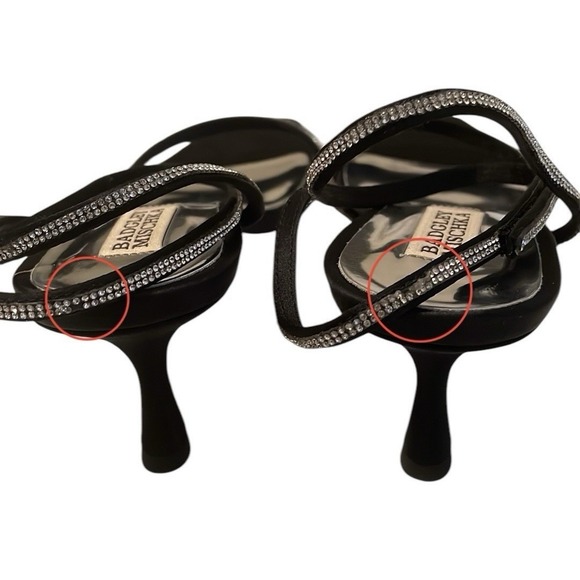 Badgley Mischka Women's Black Ultra Metallic Ankle Grip Sandals Size 9 - Picture 6 of 9